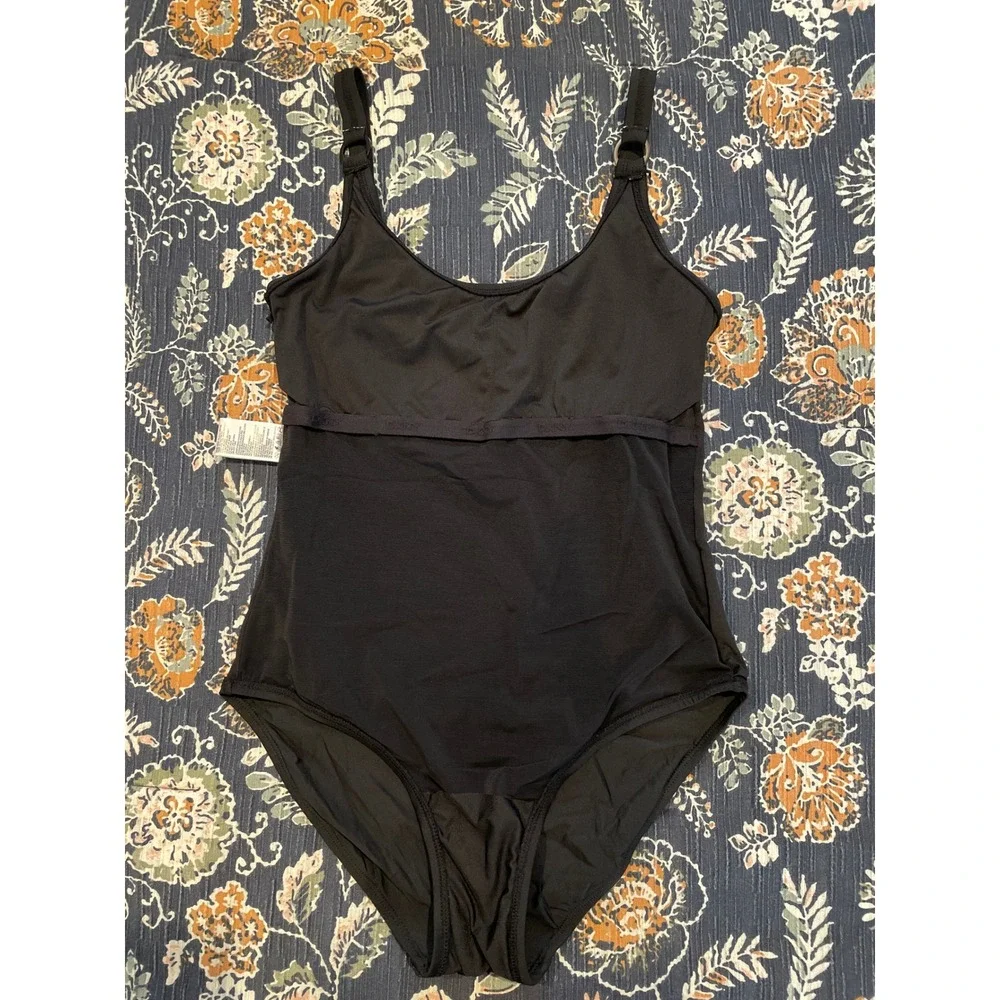 DKNY Black‎ Ruched One Piece Swimsuit Women's Size M - Picture 14 of 16